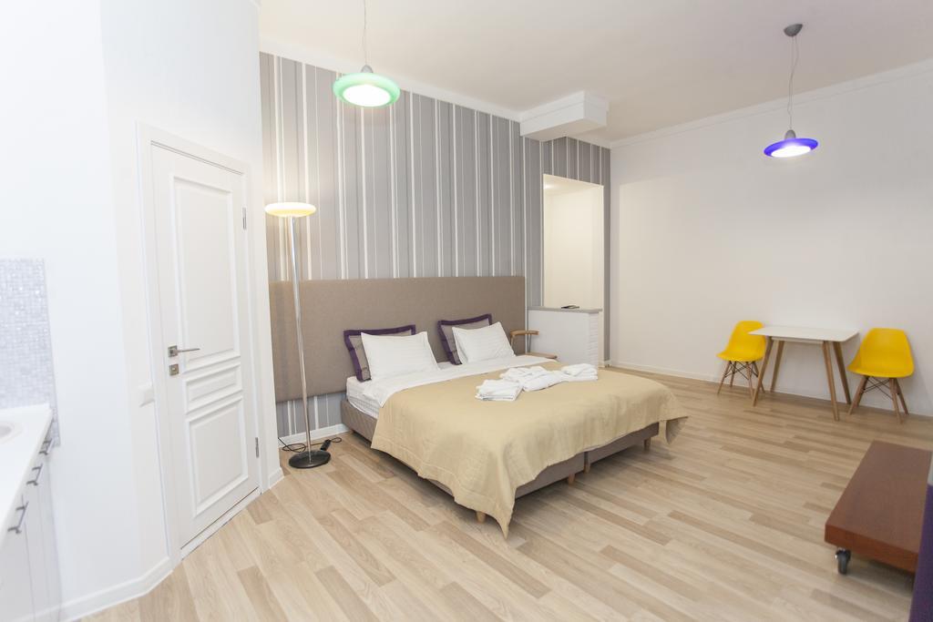 Apartment On Sumskaya No Smoking Kharkiv Exterior photo